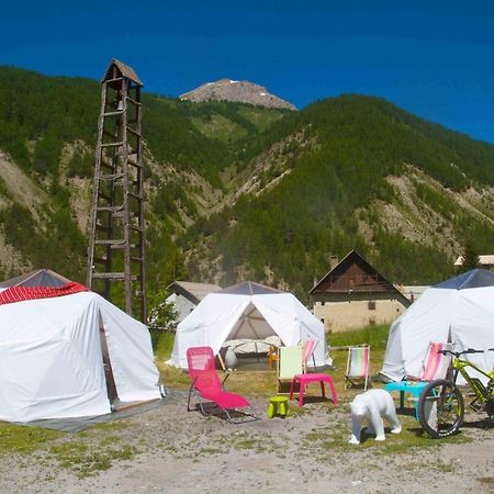 Hotel Les Domes Du Chalet Viso Arvieux Esterno foto